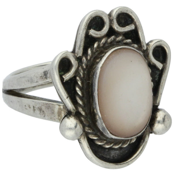 Navajo Handmade Mother Of Pearl Swirl Ring - Size 5.75