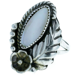 Navajo Handmade Floral Pink Mother of Pearl Ring - Size 8.5