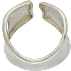 Simple Modern Crevice Cut-Out Ring - Size 9