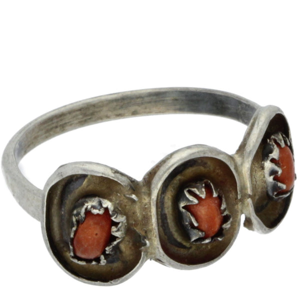 Zuni Handmade Snake Eye Coral Ring - Size 4.5