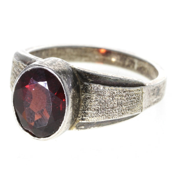 Textured Oval-Cut Tourmaline Ring - Size 11