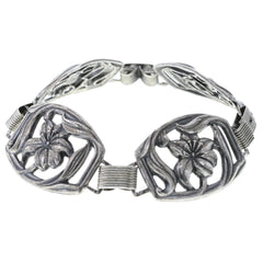 Danecraft Die-Cut Lily link Bracelet