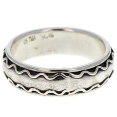 Modern Wavy Band Ring - Size 12