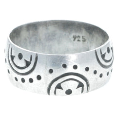 Modern Carved Flower Dots Band Ring - Size 6