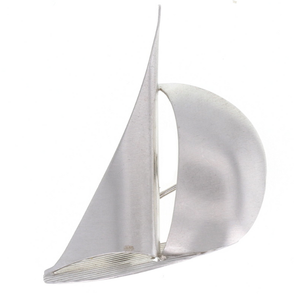 Beau Matte Finish 3D Sailboat Brooch